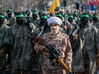 بریتانیا در حال آماده سازی قانونی جدید برای قرار دادن سپاه در لیست سازمانهای تروریستی است