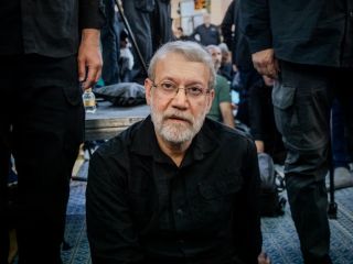 لاریجانی: در صورت حمله آمریکا، سفارت‌های واشینگتن در منطقه هدف قرار می‌گیرند