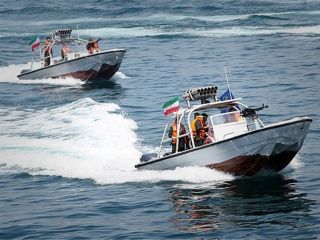 سنتکام از سپاه پاسداران خواست از رفتارهای تنش‌زا در تنگه هرمز خودداری کند