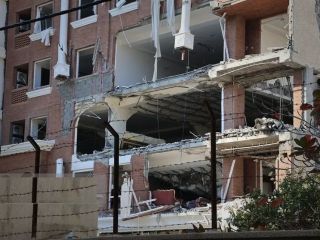 انفجار در بندرعباس و اهواز؛ سپاه خبر ترور فرمانده نیروی دریایی خود را تکذیب کرد