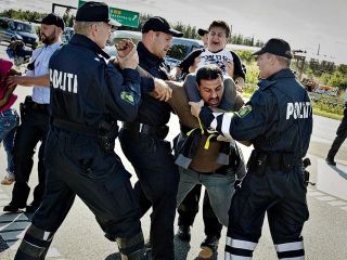 دانمارک شهروندان خارجی محکوم به بیش از یک سال حبس را اخراج می‌‌کند