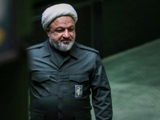 تصاویر؛ قالیباف و نمایندگان مجلس با لباس سپاه