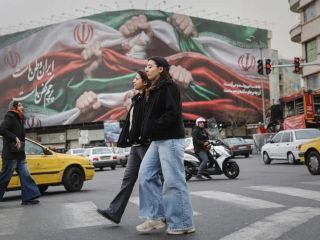 رادیو  اسرائیل از هشدارهای جدی کشورهای منطقه به تهران خبر داد