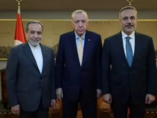 عکسه یه جوریه انگار ترکیه تو جنگه ، ما رفتیم بهشون کمک کنیم