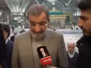 به سیرک اطلاعاتی جمهوری اسلامی خوش آمدید/ محسن رضایی در مورد خواسته‌های موشکی آمریکا: غلط کردند