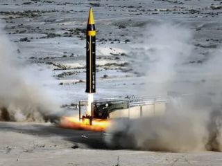 سپاه در آستانه مذاکرات، آمریکا را با موشک «خرمشهر۴» تهدید کرد