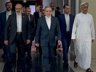 جمهوری اسلامی در مذاکرات عمان درخواست آمریکا برای توقف غنی‌سازی را «رد کرده است»