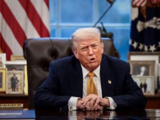 ترامپ ویدئویی را که اوباما و همسرش را به شکل میمون نشان می‌داد، حذف کرد