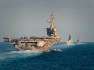 سیگنال نظامی به تهران پس از مذاکرات؛ بازدید کوشنر و ویتکاف از عرشه «آبراهام لینکلن»