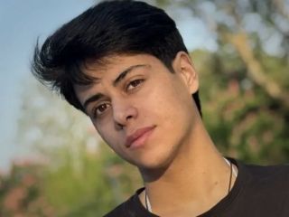 یادی از گلهای پرپر شده ایران؛ پوریا دهقانی؛ مفقود شد، هشت روز بعد پیکرش را تحویل دادند