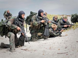 آزمون آمادگی جسمانی یگان ویژه نیروی دریایی ایالات متحده سخت‌تر شد؛ علت چیست؟