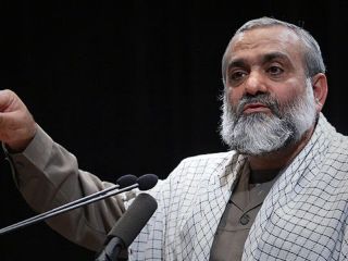 سردار نقدی:آمریکا ۱۲ ناو هواپیمابرش رو هم بیاره هیچ غلطی نمیتونه بکنه، آمریکا تموم شده‌س