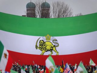 خط تبلیغاتی جمهوری اسلامی پس از تجمعات «روز جهانی اقدام»؛ کوچک‌نمایی یک حضور کم‌سابقه