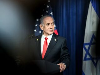نتانیاهو: هر توافقی باید شامل برچیدن کل زیرساخت‌های هسته‌ای و محدودیت ۳۰۰ کیلومتری برد موشک‌ها جمهوری اسلامی باشد