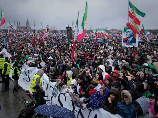 رمزگشایی از آمار پلیس؛ اگر تجمع معترضان خارج از کشور در تهران بود، کدام خیابان‌ها پر از جمعیت می‌شد؟