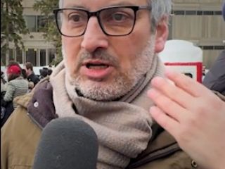 ارژنگ امیرفضلی: تن نمی‌دهم به کارهایی که روی خون شهروندانم راه بروم