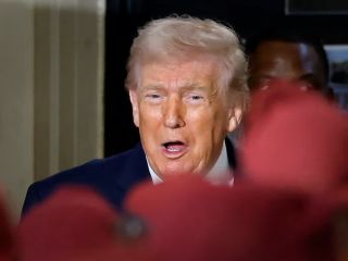 وال‌استریت ژورنال: بحران ایران، زمین بازی محبوب دونالد ترامپ است