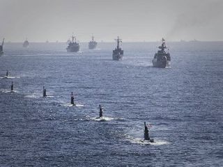 بخش‌هایی از تنگه هرمز «امروز برای چند ساعت بسته می‌شود» + ویدیو