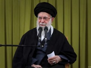 تغییر لحن خامنه‌ای؛داغدار خودی‌ها و«به درک واصل شدن» معترضان