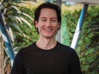 «بیوهکر» مشهور برنامه‌ای جنجالی برای جاودانگی راه‌اندازی کرد