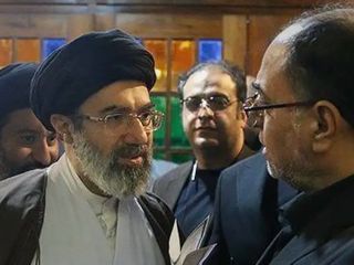 روزنامه اتریشی استاندارد: مجتبی خامنه‌ای، پسر رهبر ایران تلاش کرد شرکتی در وین را خریداری کند