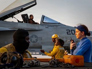 احتمال حمله قریب‌الوقوع آمریکا به ایران؛ اسرائیل به نهادهای نظامی دستور داد برای جنگ آماده باشند