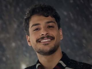 گلهای پرپر شده ایران؛ خانواده‌هایی که دست جمهوری اسلامی برای «شهید» نامیدن فرزندان‌شان را پس زدند