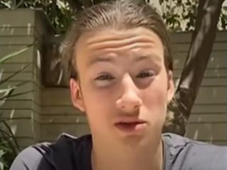 زندانی پیشین فرانسوی در ایران: سخاوتمندترین، مهمان‌نوازترین و مهربان‌ترین مردمی هستند که دیدم