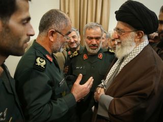 نیویورک‌تایمز فاش کرد: نقشه چندلایه‌ی خامنه‌ای برای جانشینی مقامات ارشد در صورت جنگ با آمریکا