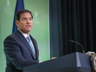 روبیو: اصرار جمهوری اسلامی بر اینکه درباره موشک‌های بالستیک گفت‌وگو نکند، یک مشکل بسیار بسیار بزرگ است