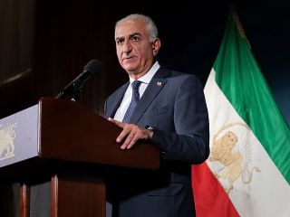 پارلمان اروپا در حال بررسی دعوت از رضا پهلوی است