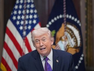 ترامپ: مراقب هستیم اشخاصی که می توانند رهبر ایران شوند در طول جنگ زنده بمانند