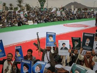 چرا حوثی‌ها هنوز به جنگ جمهوری اسلامی با آمریکا و اسرائیل وارد نشده است؟