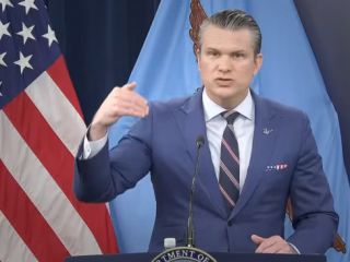 وزیر جنگ آمریکا: مُلاها مستاصل شده‌اند و مانند تروریست‌های بزدل از مدارس و بیمارستان‌ها شلیک می‌کنند