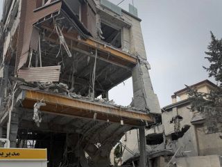 مردم ایران: از ماندن جمهوری اسلامی بیشتر می‌ترسیم تا جنگ