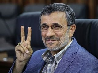 اشپیگل: احمدی‌نژاد به همراه خانواده‌اش موفق شد مخفیانه فرار کند