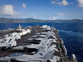 «سنتکام» از مهار آتش‌سوزی در ناو هواپیمابر جرالد فورد خبر داد