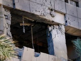 حمله اسرائیل به هتل مجلل بیروت؛ آیا هدف، اعضای نیروی قدس بودند؟