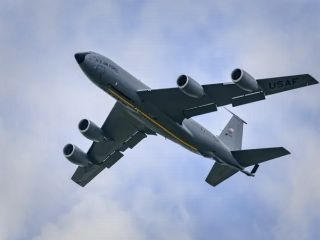 هواپیمای سوخت رسان کی‌سی ۱۳۵ استراتوتانکر آمریکا در عراق سقوط کرد