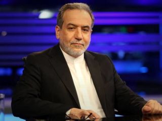 عراقچی مدعی شد حمله به جزیره خارک از خاک امارات انجام شد