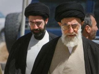 شبکه‌ سی‌بی‌اس: خامنه‌ای نگران و بیمناک انتخاب مجتبی به عنوان رهبر جمهوری اسلامی بود