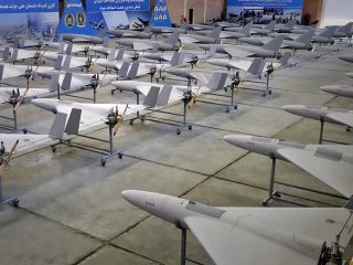 زلنسکی: مسکو پهپاد‌های شاهدِ ساخت روسیه در اختیار ایران قرار می‌دهد