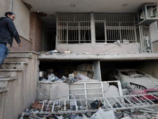 گزارشی از تهران؛ قطع اینترنت و جنگ، زندگی و کسب‌وکار مردم را مختل کرده است