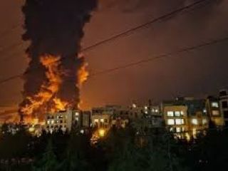 سرکوب مطلق و حملات هوایی در ایران زندگی را در هراسی بی‌امان فرو برده است