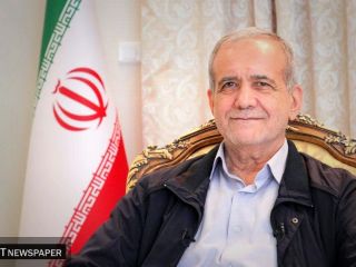 مسخره کردن پیام تبریک عید فطر پزشکیان به کشورهای همسایه توسط یک عضو برجسته خاندان سعودی