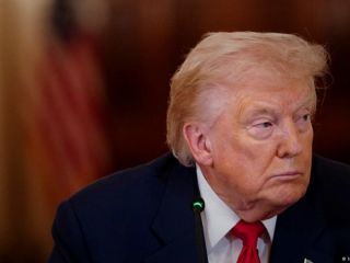 ترامپ بر سر دوراهی؛ آمریکا در حال بررسی گزینه‌های سخت در قبال ایران