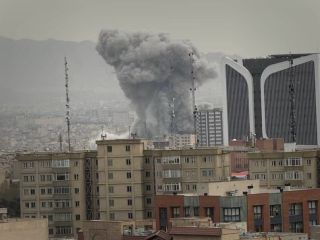 انفجارهای مهیب در مناطق مختلف ایران از جمله تهران، تبریز و مشهد