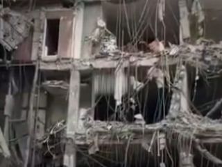 ویدیوهای روز؛ همسایه به زن استاد بسیجی کشته شده: خوردی؟ حالا باز برو شعار بده