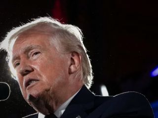 ترامپ در مورد عملیات خشم حماسی: باید با تهدیدهایی که «دیوانه‌هایی با سلاح هسته‌ای» ایجاد می‌کنند مقابله شود