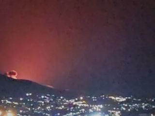 جنگنده‌ها بر فراز شهرها؛ صدای انفجار‌‌های شدید در دست‌کم هشت استان ایران پیچید